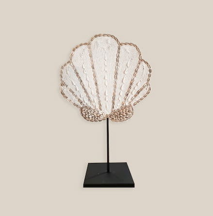 Shell Decoration White with Stand