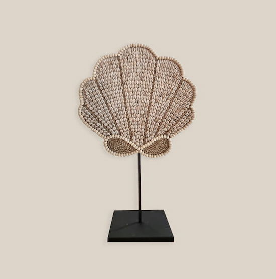 Shell Decoration Natural with stand